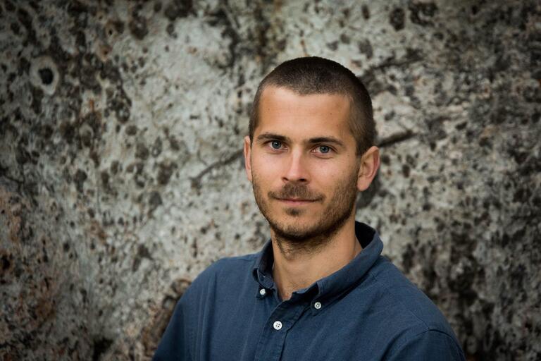 Niklas Lollo headshot