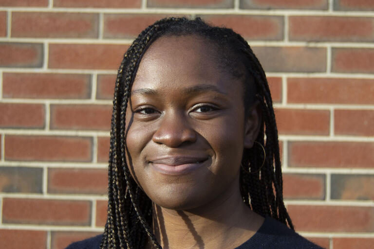 Seyi Olojo headshot