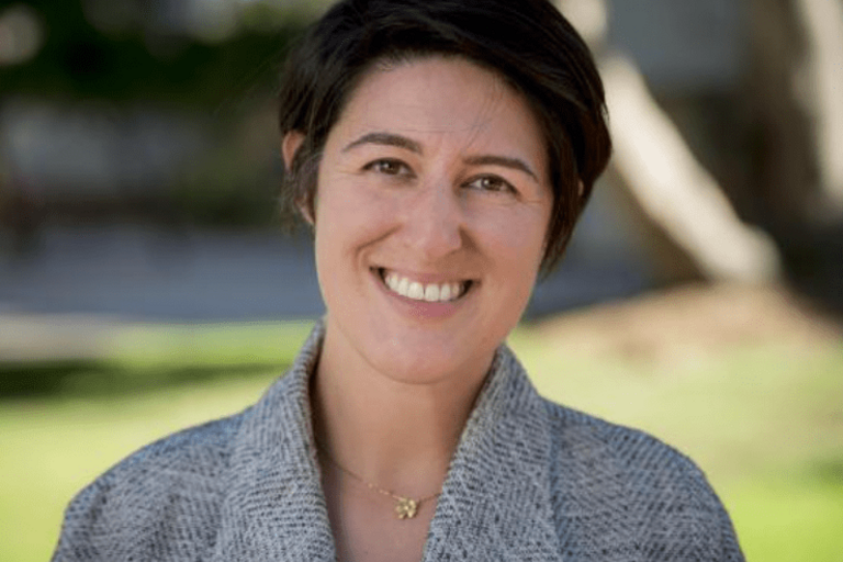Lilly Irani headshot